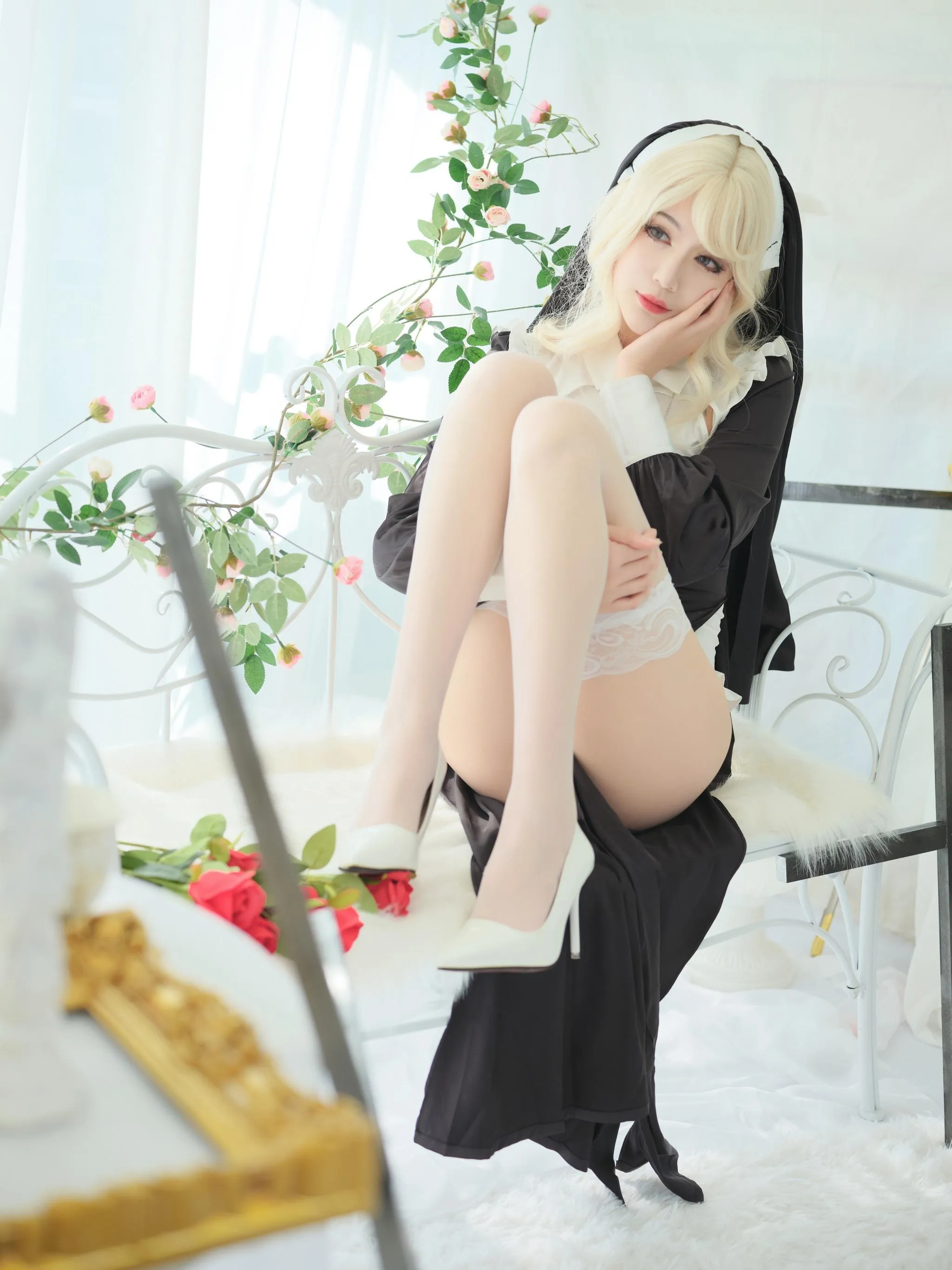 一米八的大梨子 – NO.014 修女 [36P]插图1